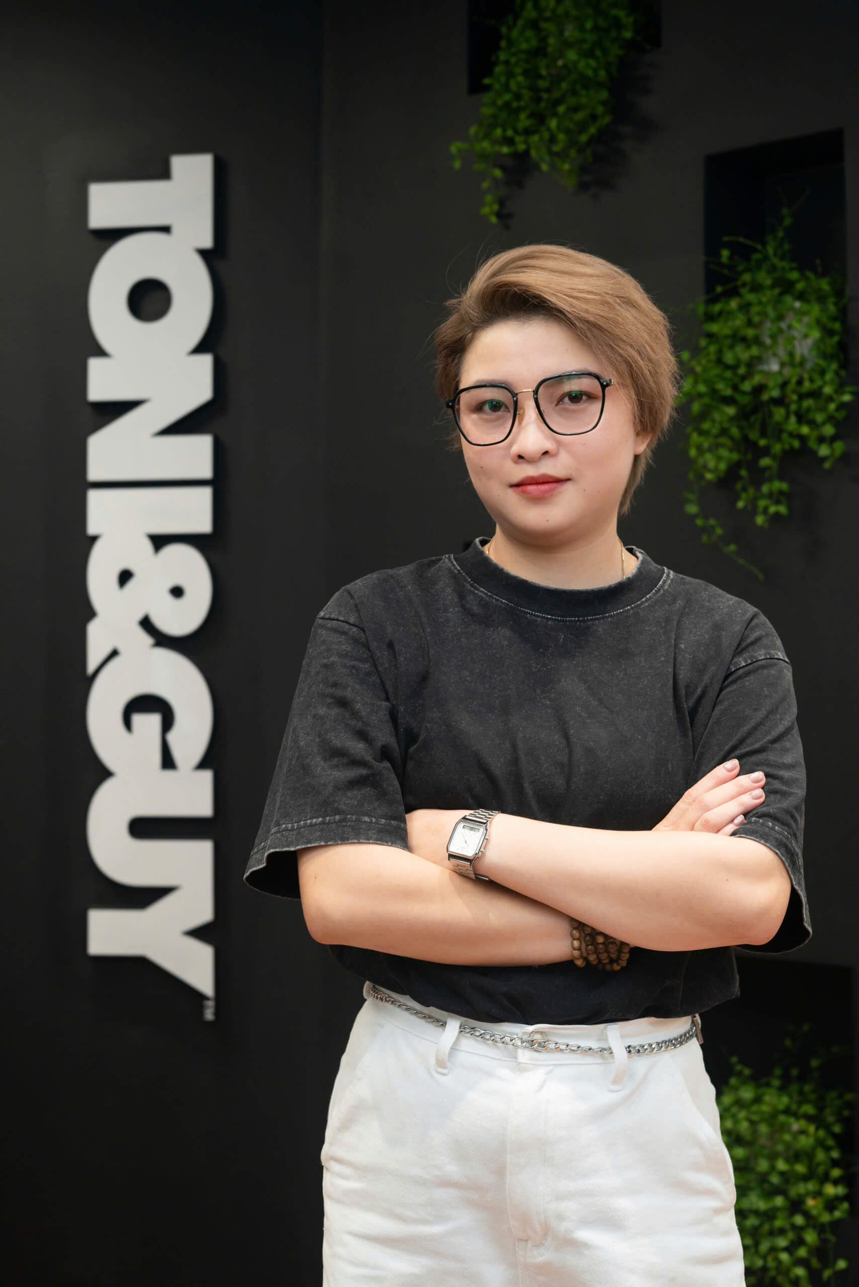NGUYEN VINH HA QUYEN